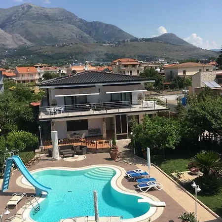 Boccy Brothers Holiday home