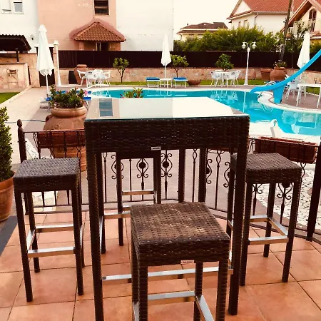 Boccy Brothers Tatil Evi *