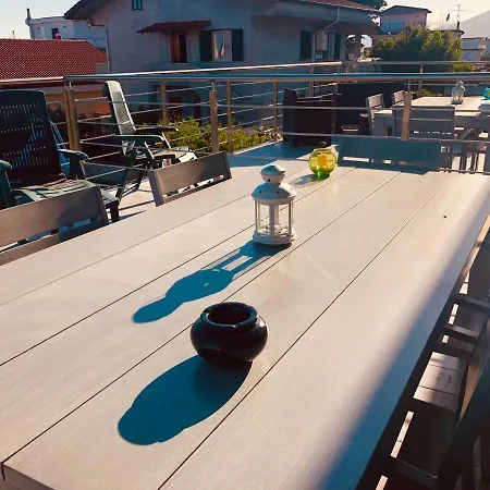 Boccy Brothers בית נופש *